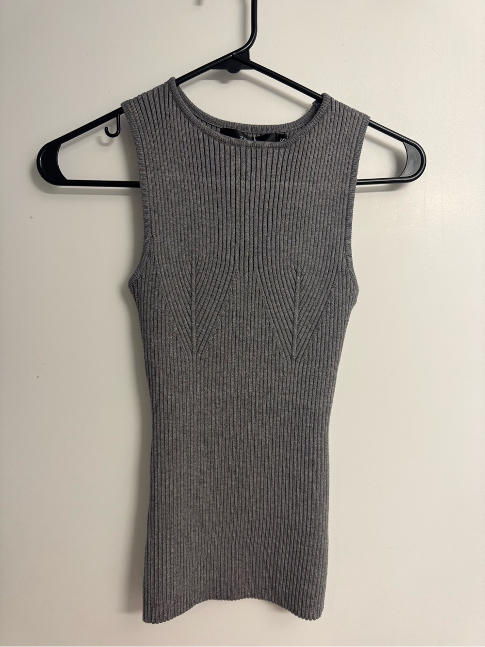 Sleeveless Ribbed Knit /Sweater Tank Top - Gray